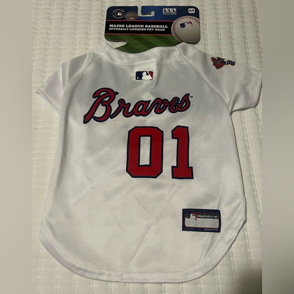 Atlanta Braves dog jersey, new, medium